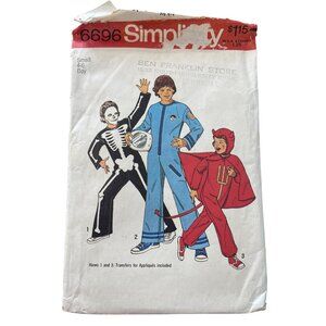 70s Simplicity 6696 Costumes Pattern Small 4-6 Boys Skeleton Devil Astronaut CUT